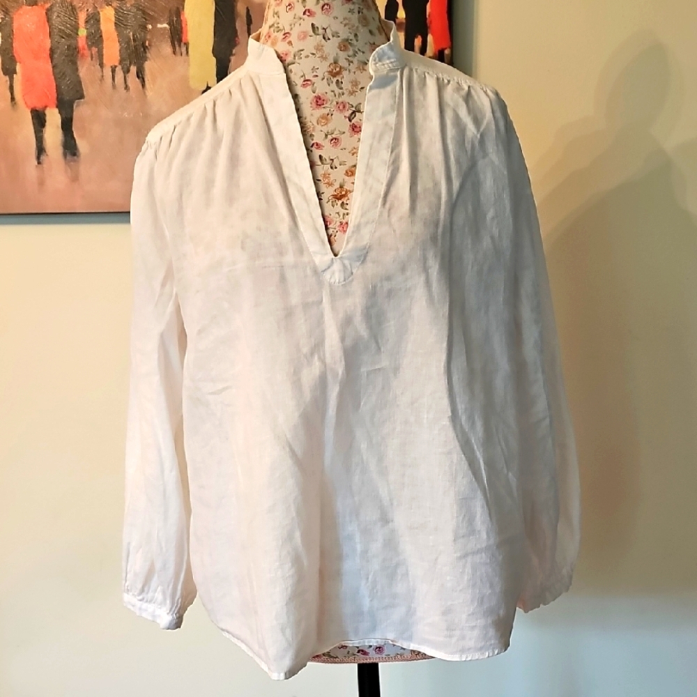 H&M LIinen Blend White Blouse.Size S